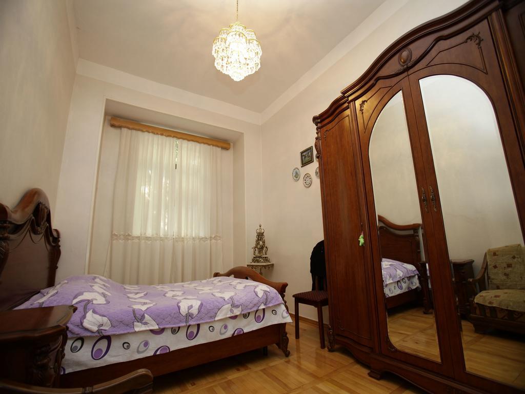 Leila Hotel Tbilisi Quarto foto